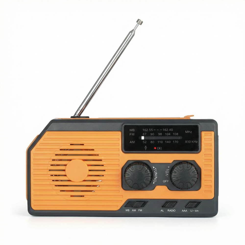 4-in-1 Emergency Radio With Solar Panel, Hand Crank & Power Bank – Blackout & Outdoor
